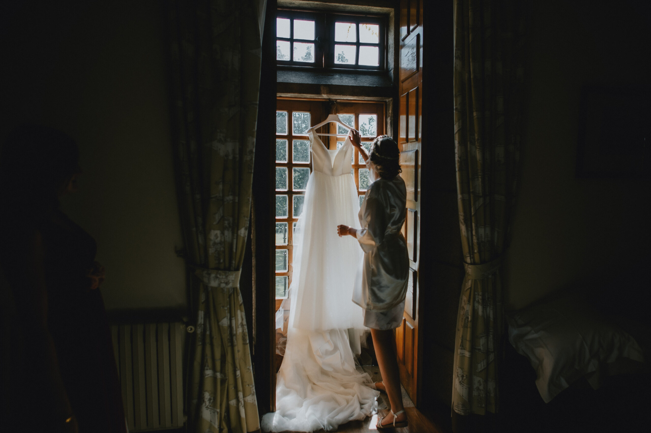 Hochzeitskleid und Braut