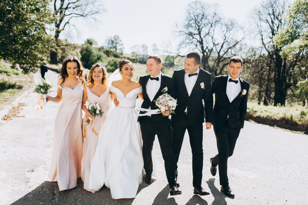 Hochzeit mit Anzug vom Herrenausstatter.